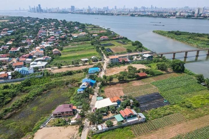 Silk Island Homestay Phnom Penh Dış mekan fotoğraf